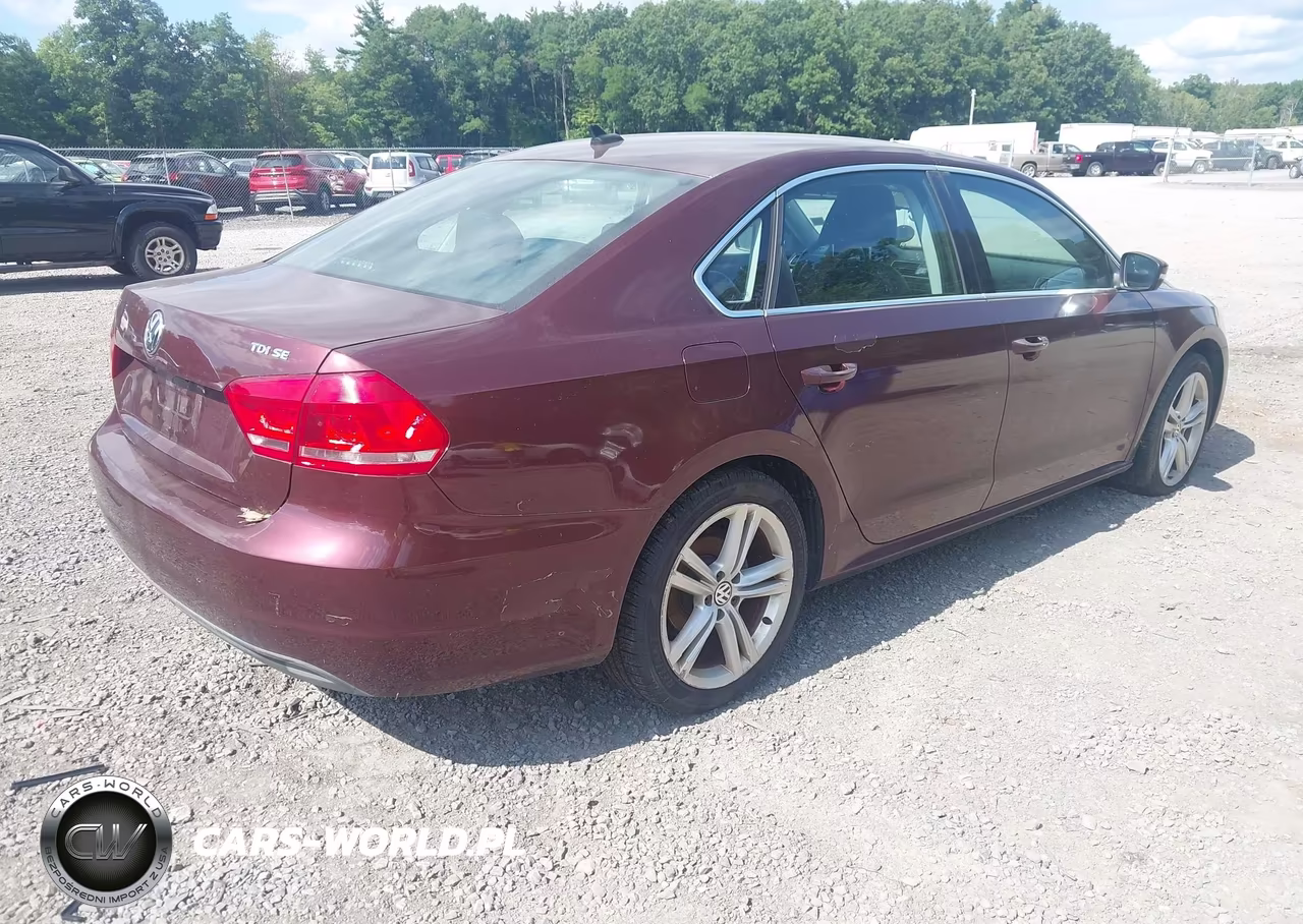2014 Volkswagen Passat 2.0L Tdi Se VIN:1VWBN7A39EC093910 - 4