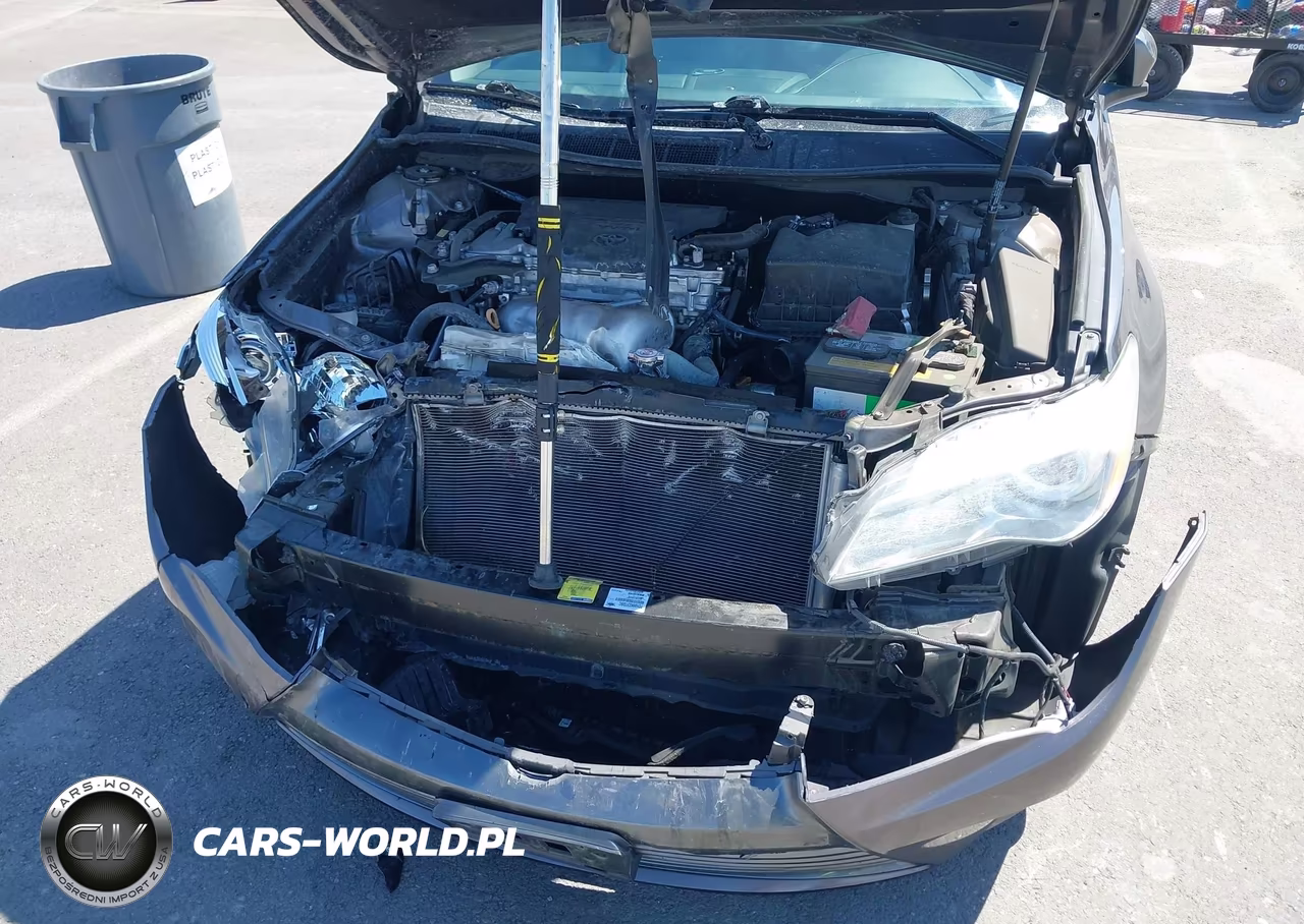 2017 Toyota Camry Le VIN:4T1BF1FK3HU670230 - 10