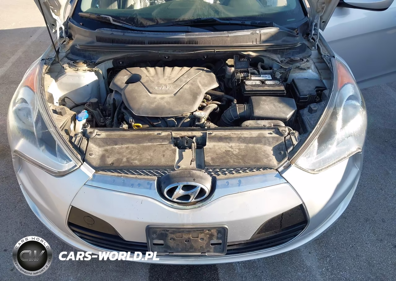 2012 Hyundai Veloster Base W-Gray VIN:KMHTC6ADXCU045593 - 10