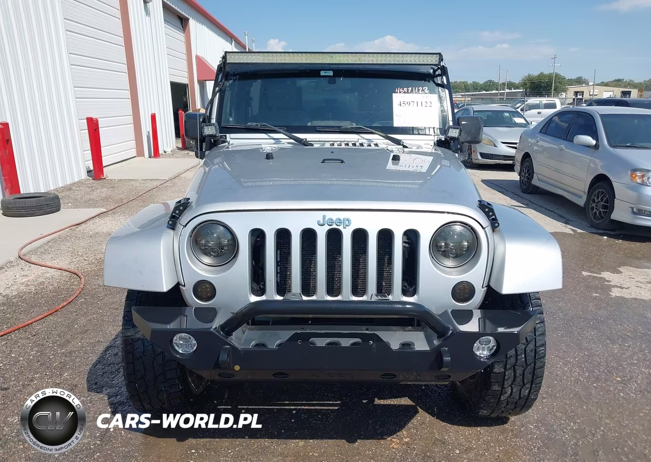 2007 Jeep Wrangler Unlimited Sahara VIN:1J4GA591X7L154920 - 12