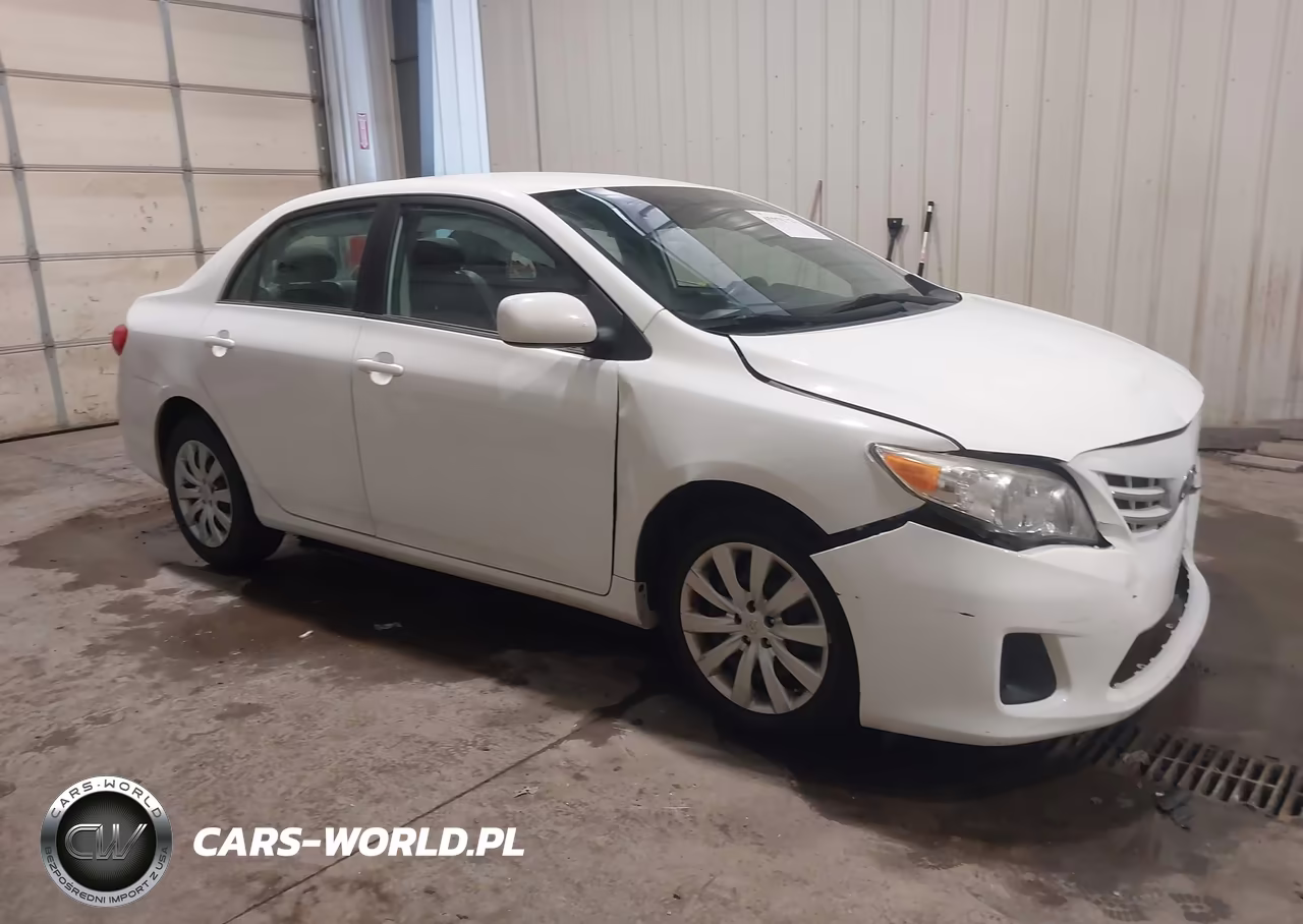 2013 Toyota Corolla Le – zdjęcie 1 z 16