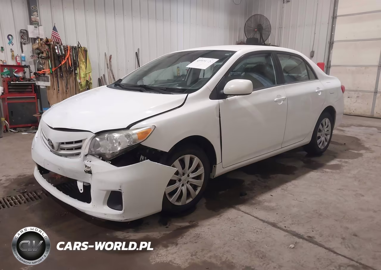 2013 Toyota Corolla Le VIN:5YFBU4EEXDP088995 - 2