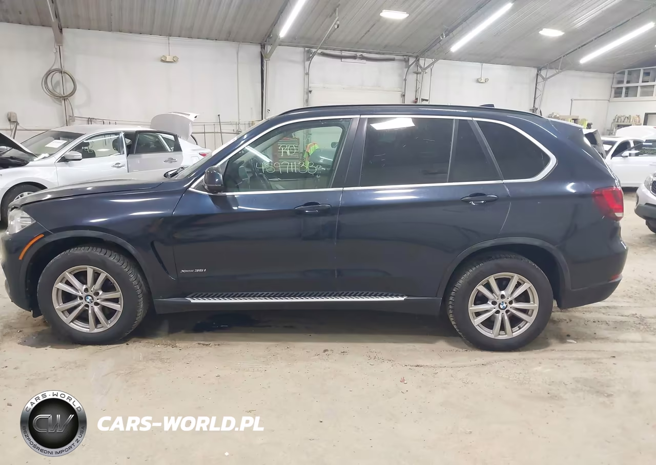 2015 BMW X5 xDrive35I VIN:5UXKR0C59F0P05263 - 14