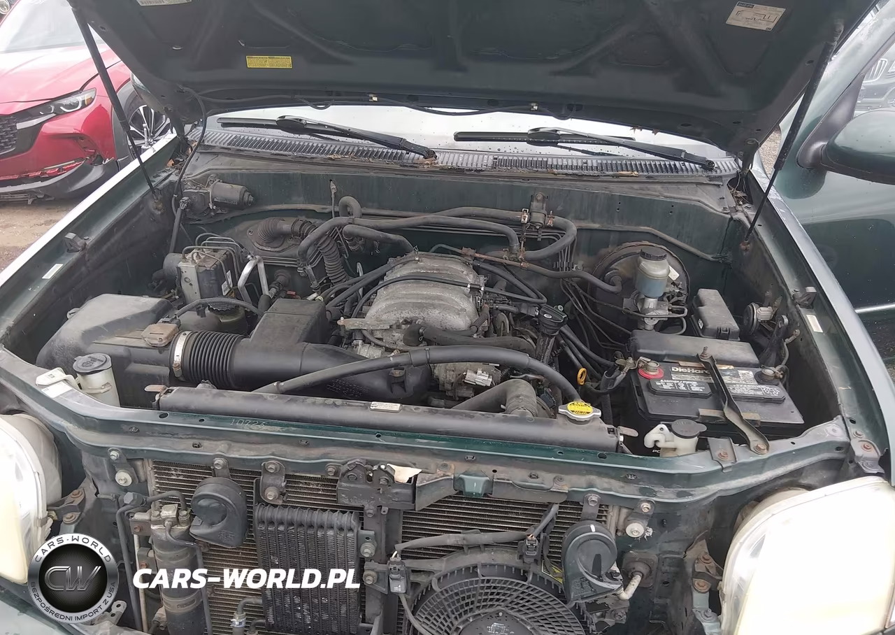 2002 Toyota Sequoia Limited V8 VIN:5TDBT48A22S076811 - 10