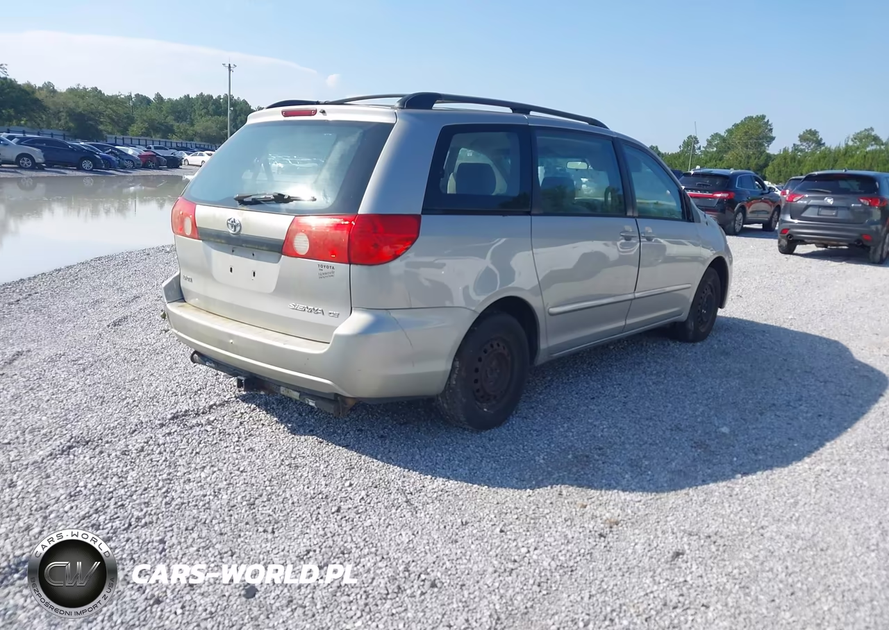 2008 Toyota Sienna Ce VIN:5TDZK23C28S213981 - 4