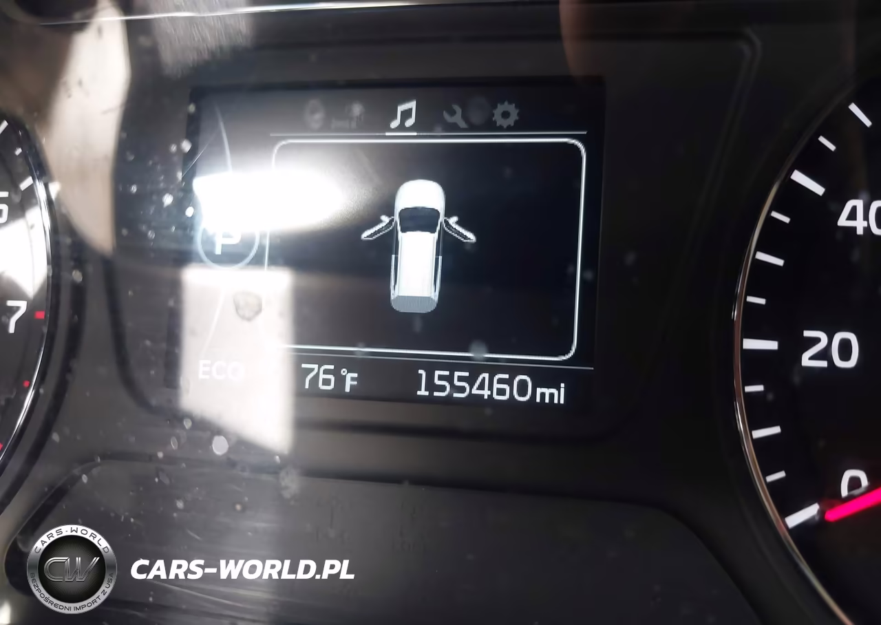 2018 Kia Sorento 2.4L Lx VIN:5XYPGDA35JG425977 - 15