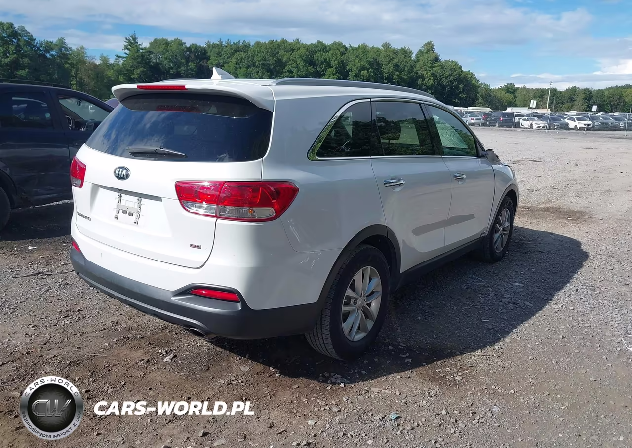 2018 Kia Sorento 2.4L Lx VIN:5XYPGDA35JG425977 - 4
