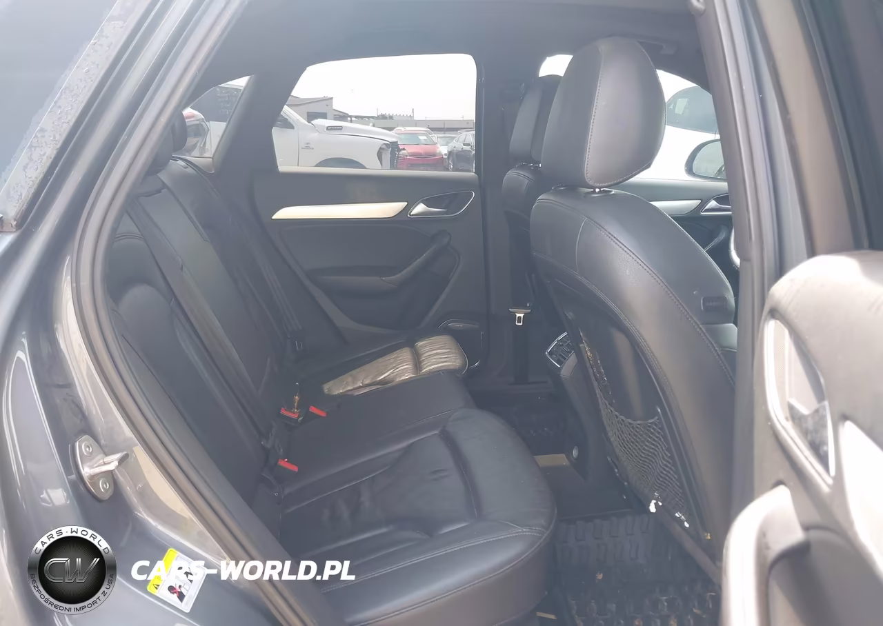 2016 Audi Q3 2.0T Premium Plus VIN:WA1GFCFS2GR001612 - 8