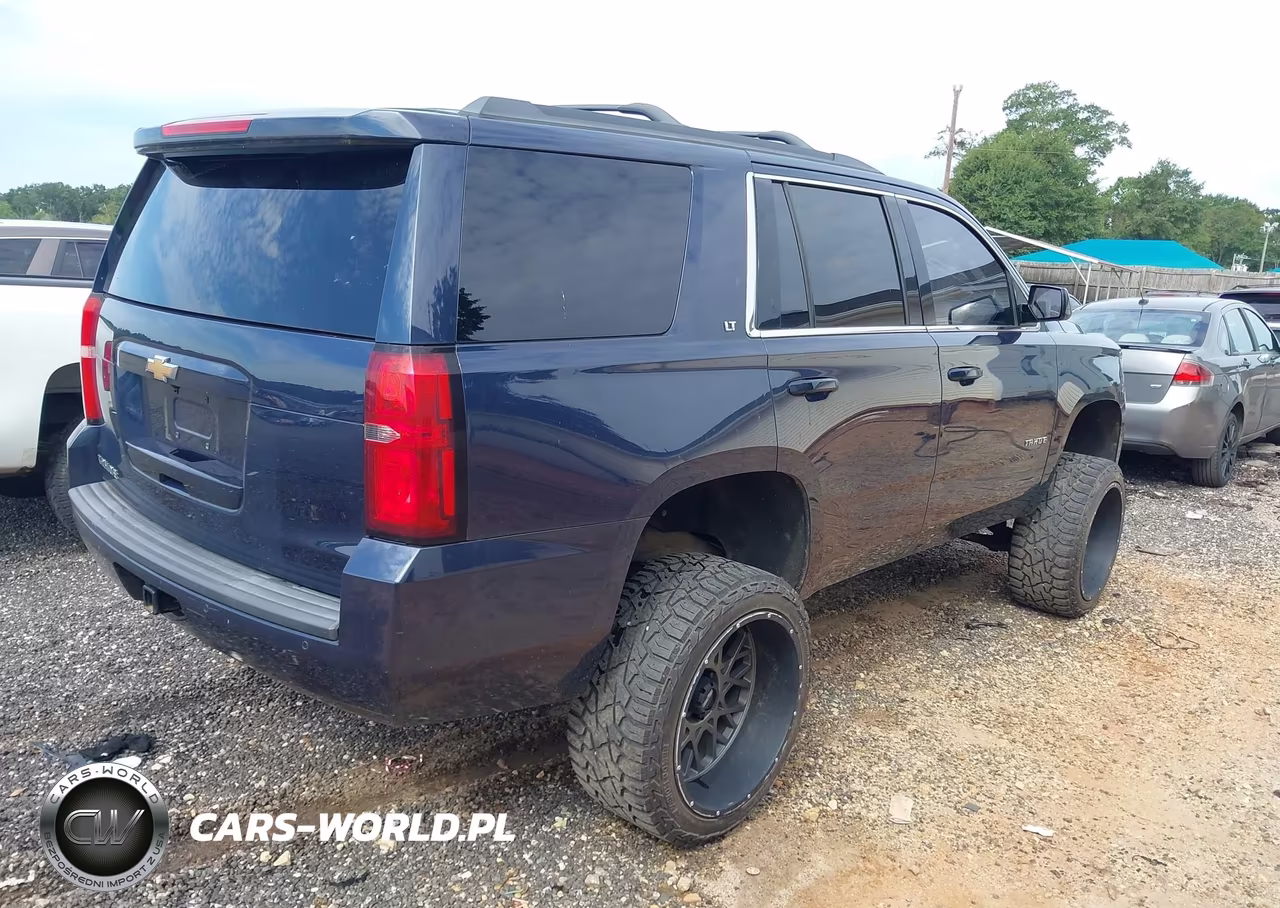 2017 Chevrolet Tahoe Lt VIN:1GNSCBKC0HR355400 - 4