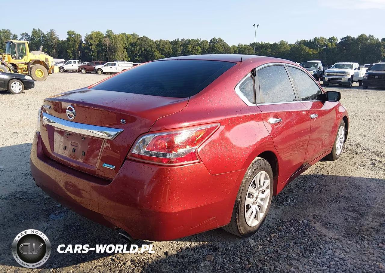 2013 Nissan Altima 2.5 S VIN:1N4AL3AP0DC240846 - 4