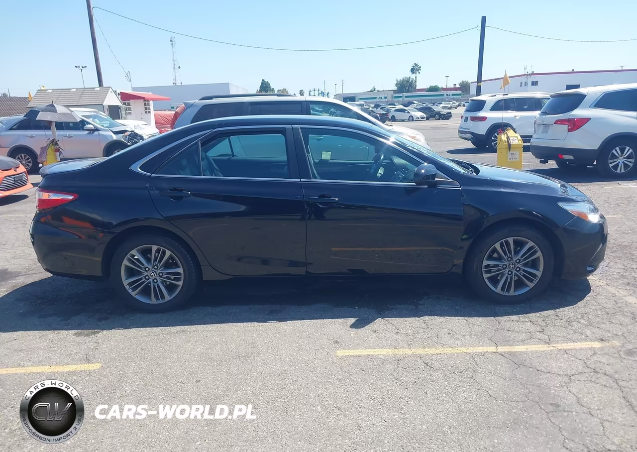 2016 Toyota Camry Se VIN:4T1BF1FK0GU220999 - 13