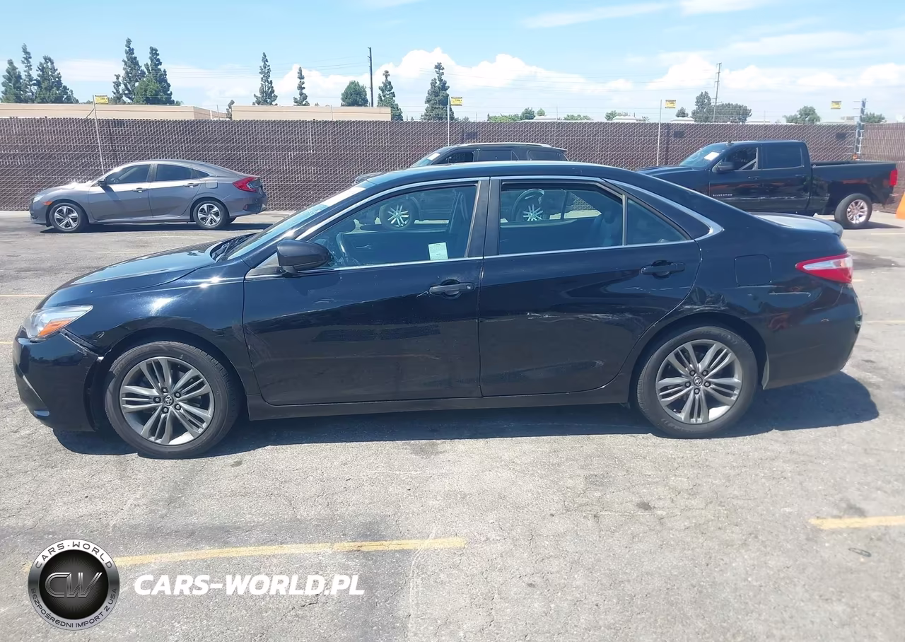 2016 Toyota Camry Se VIN:4T1BF1FK0GU220999 - 14