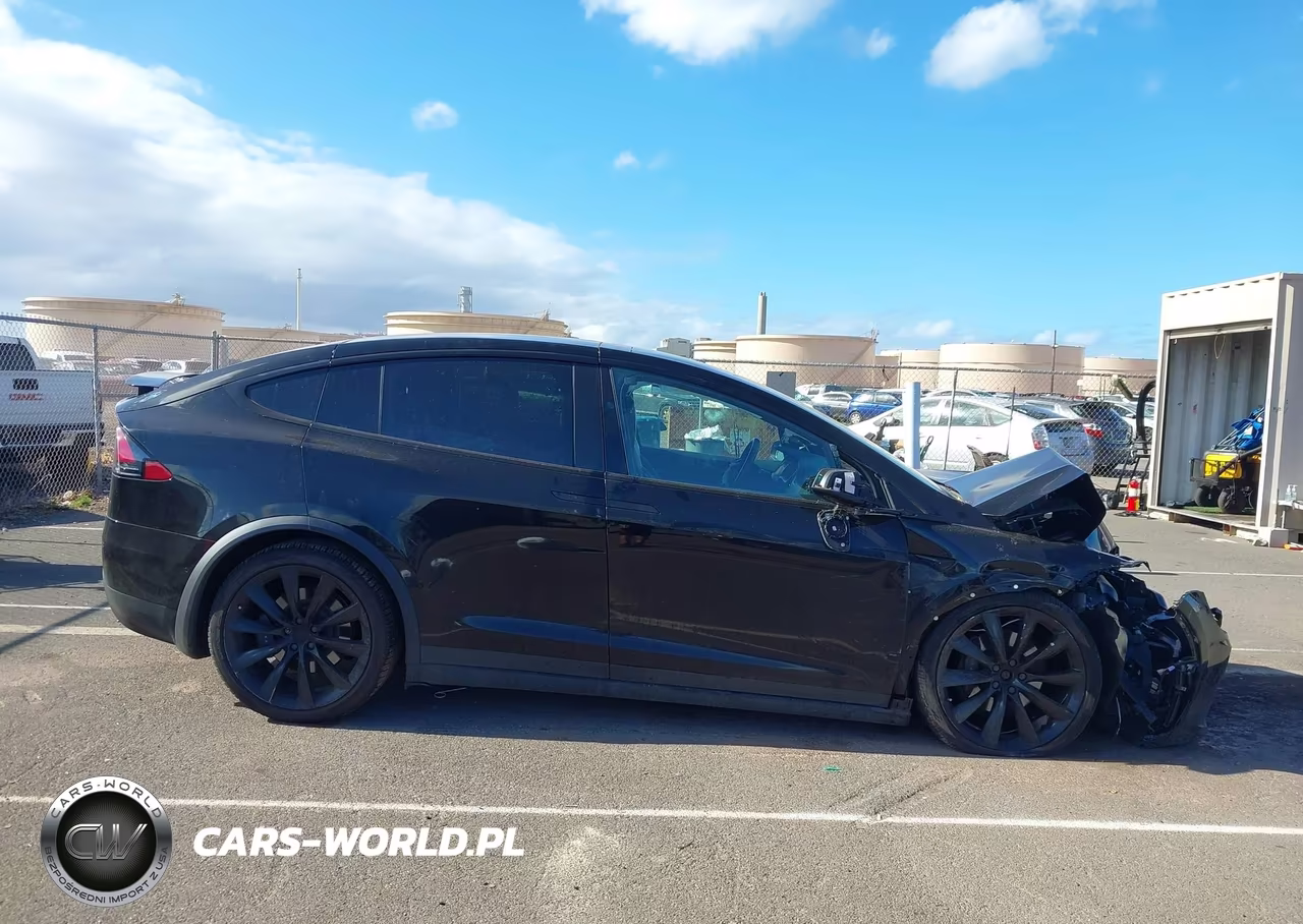 2020 Tesla Model X VIN:5YJXCBE25LF216525 - 12