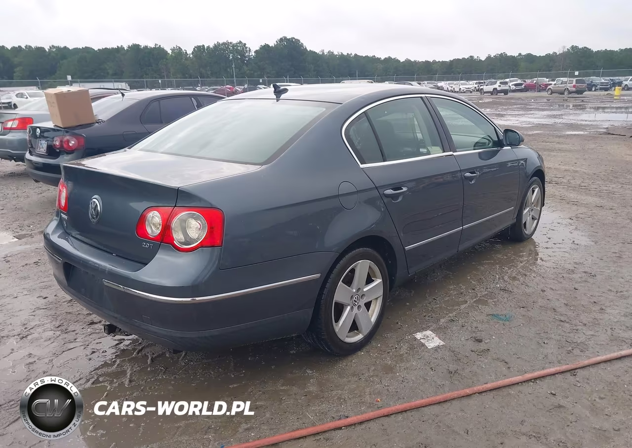 2009 Volkswagen Passat Komfort VIN:WVWJK73CX9P030902 - 4