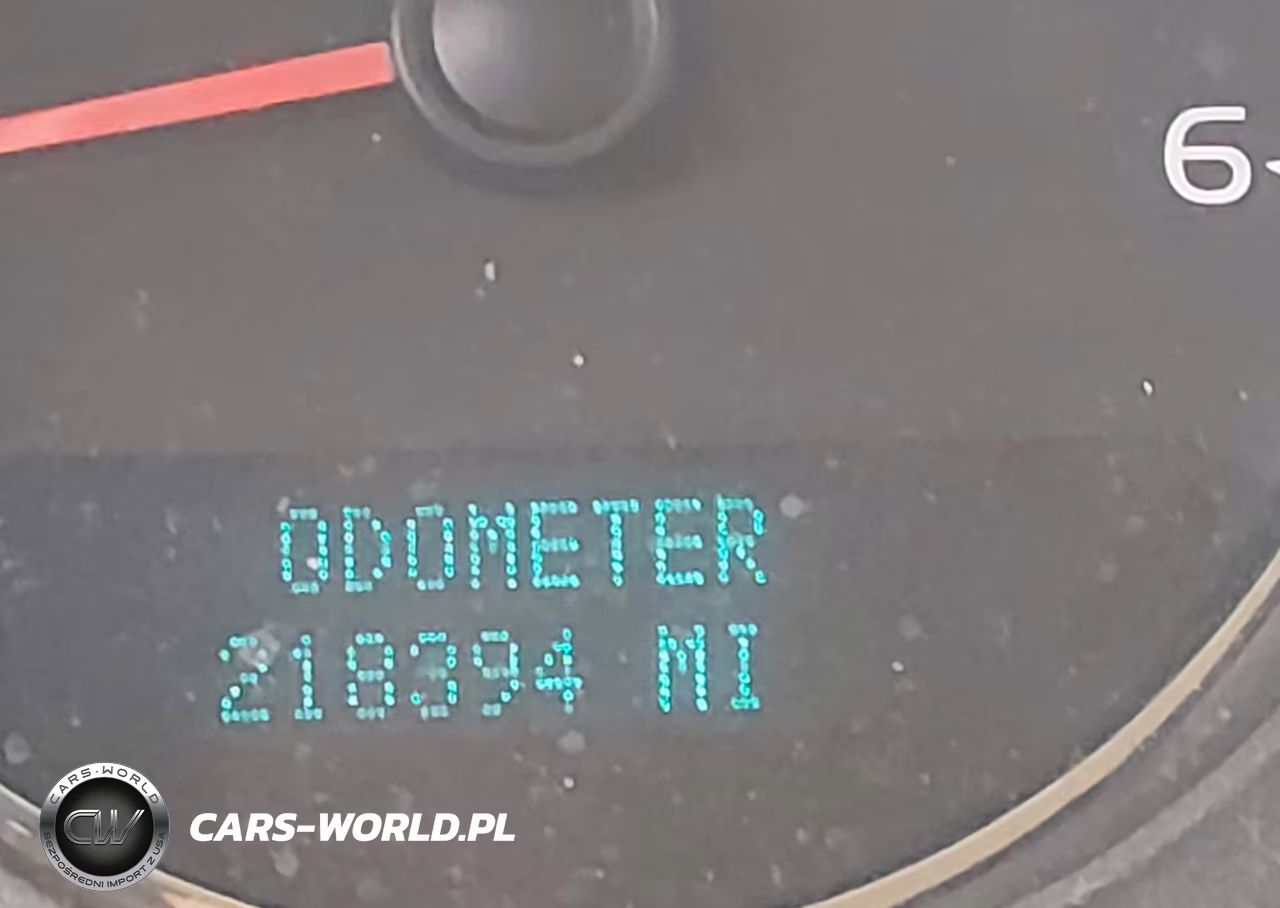 2007 Chevrolet Suburban 1500 Ltz VIN:1GNFC16JX7J167887 - 15