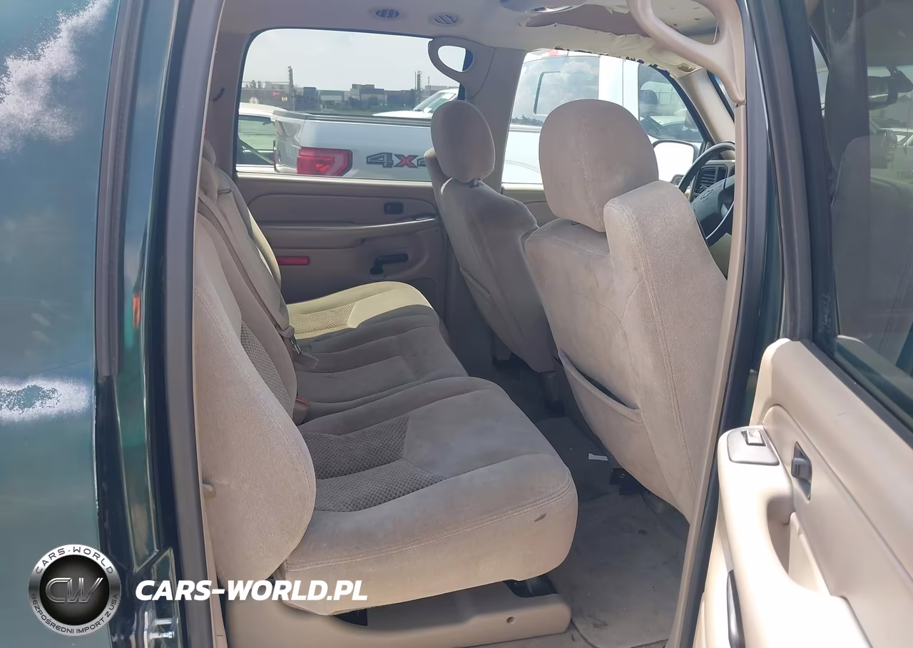 2004 Chevrolet Suburban 1500 Ls VIN:1GNEC16Z94J175685 - 8
