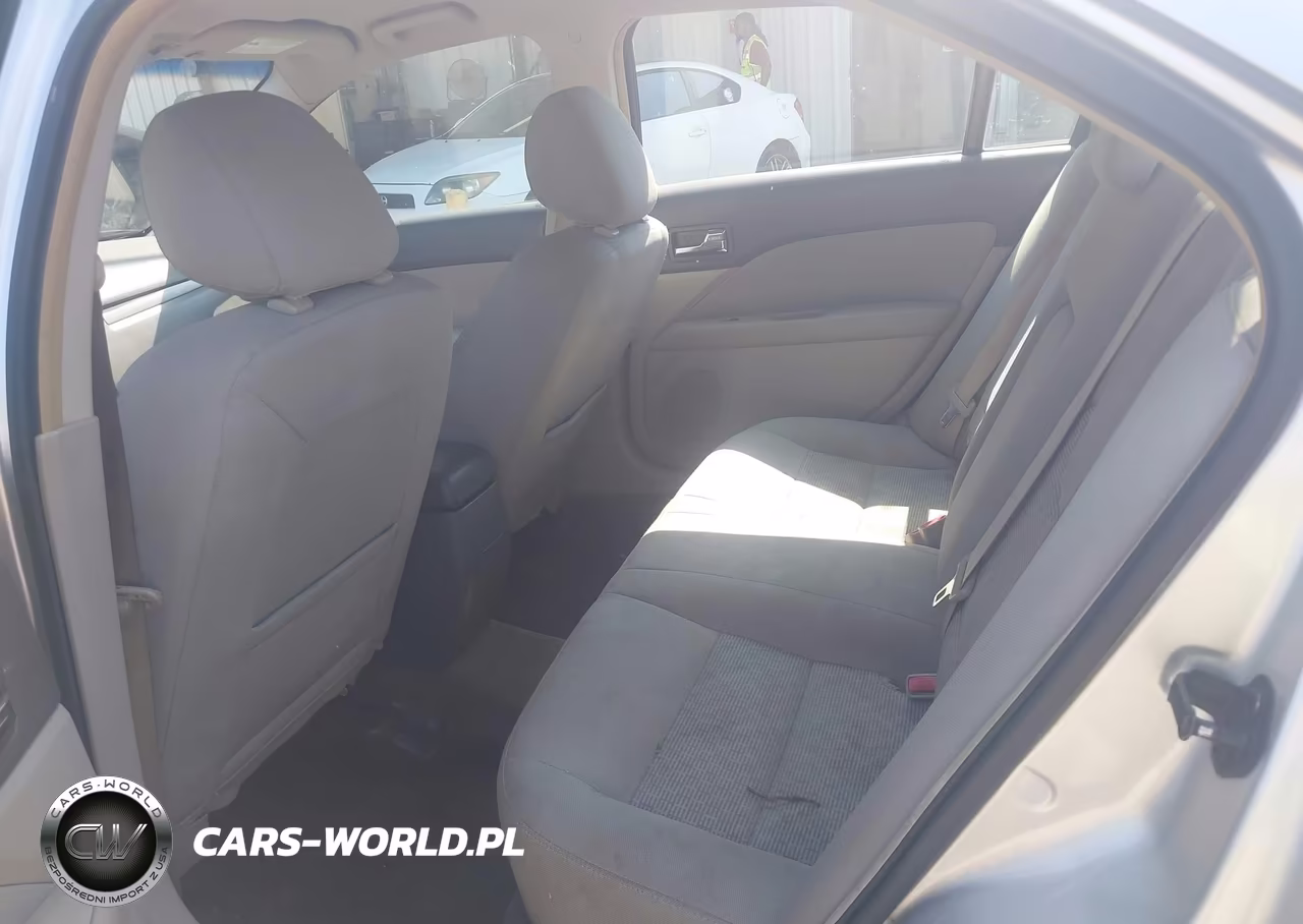 2011 Ford Fusion Se VIN:3FAHP0HA3BR214713 - 8