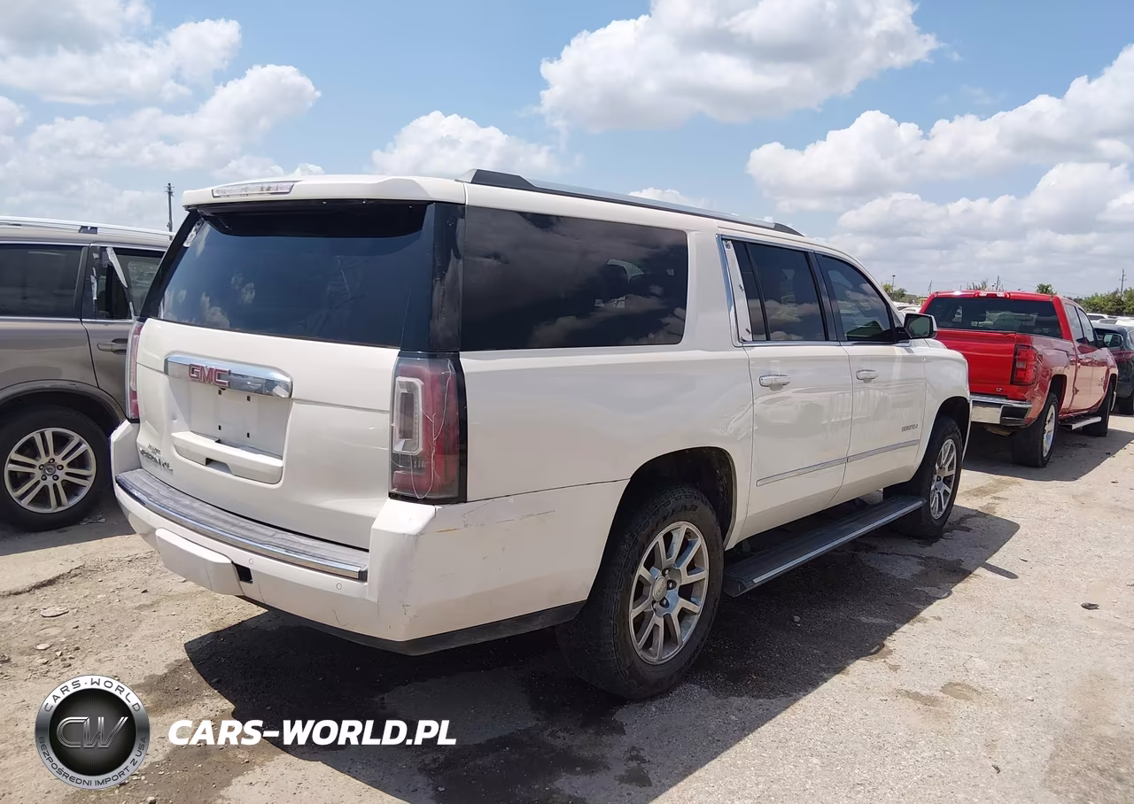 2015 GMC Yukon Xl 1500 Denali VIN:1GKS1JKJ1FR585679 - 4