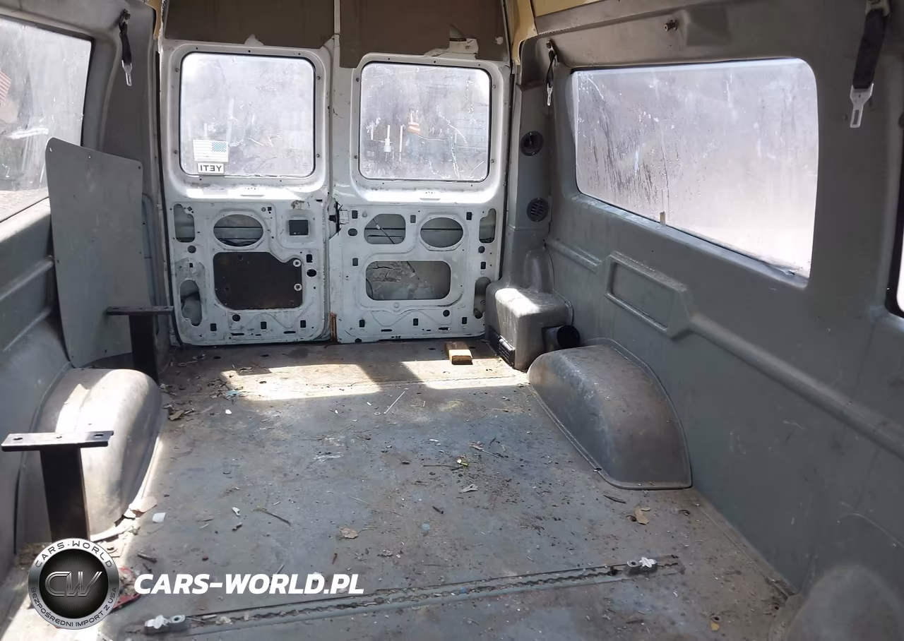2004 Ford E-250 Commercial-Recreational VIN:1FTNE24WX4HA08356 - 8