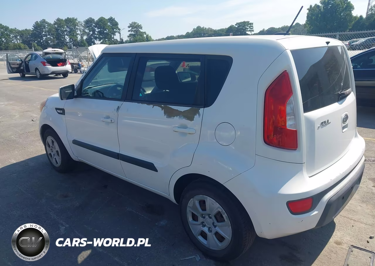 2012 Kia Soul VIN:KNDJT2A56C7435618 - 3