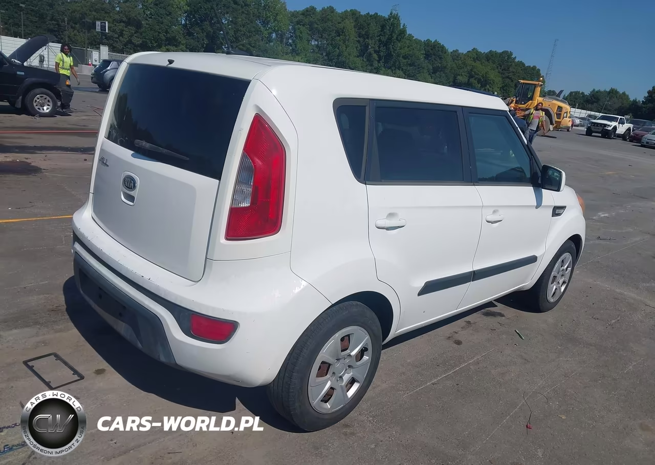 2012 Kia Soul VIN:KNDJT2A56C7435618 - 4