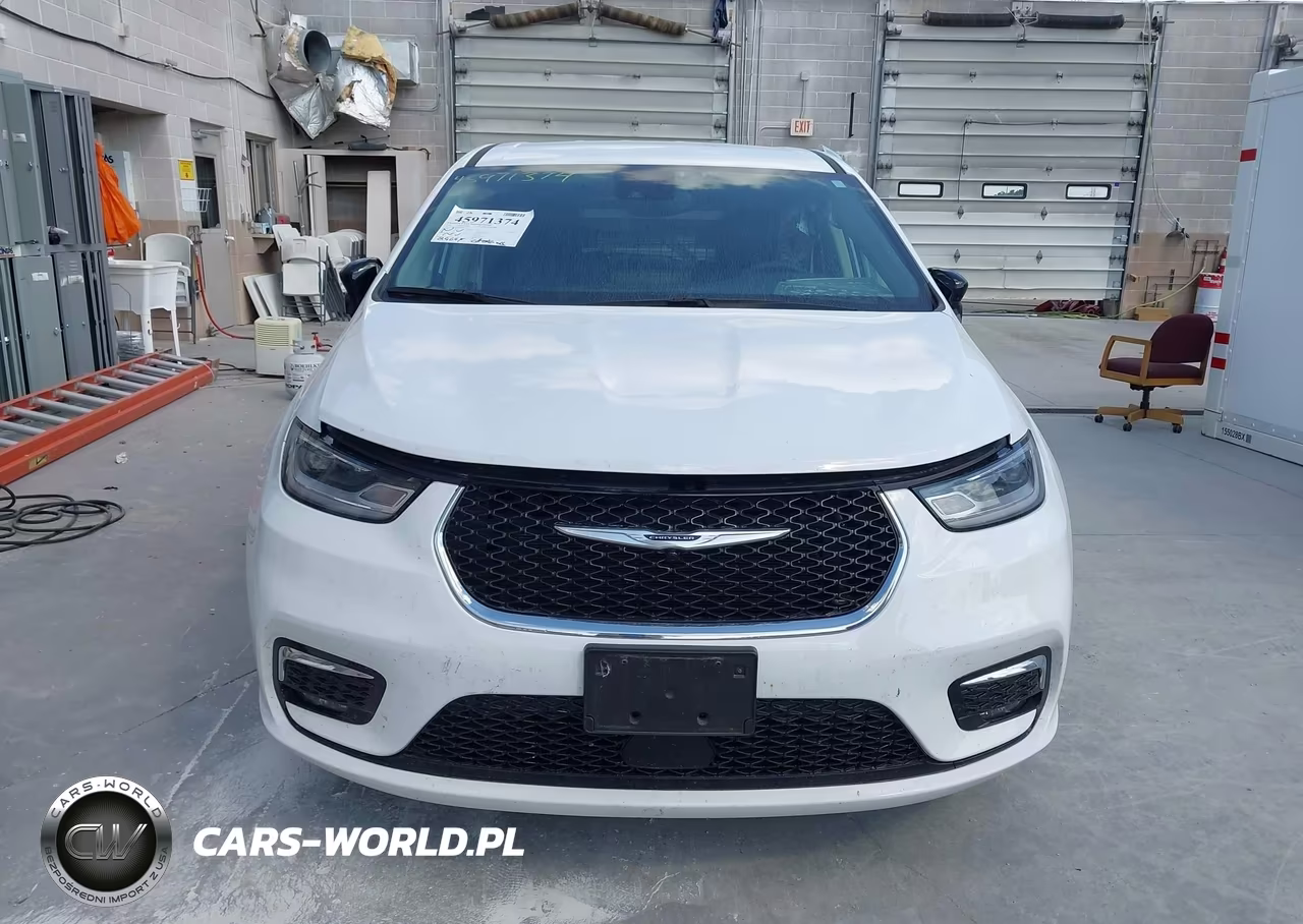 2024 Chrysler Pacifica Hybrid Select VIN:2C4RC1S78RR198277 - 12
