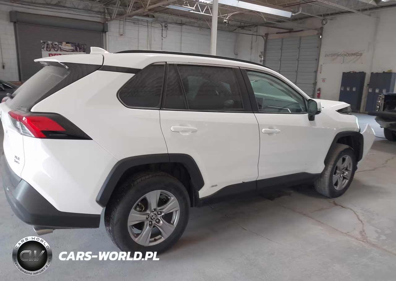 2025 Toyota Rav4 Hybrid Xle VIN:2T3RWRFVXSW266976 - 14