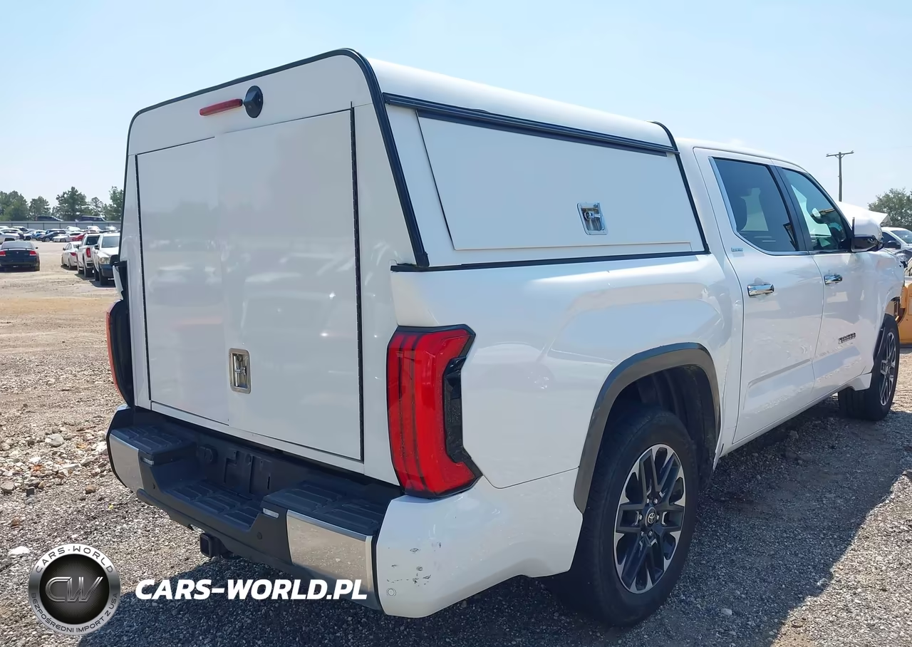 2025 Toyota Tundra Hybrid Limited Crewmax 6.4' Bed VIN:5TFJC5AB5SX004080 - 4