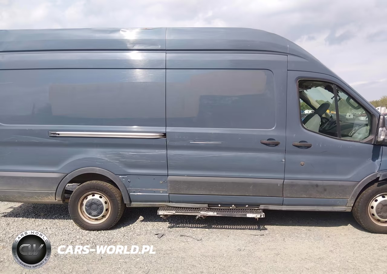 2019 Ford Transit-250 VIN:1FTYR3XM2KKB17699 - 13