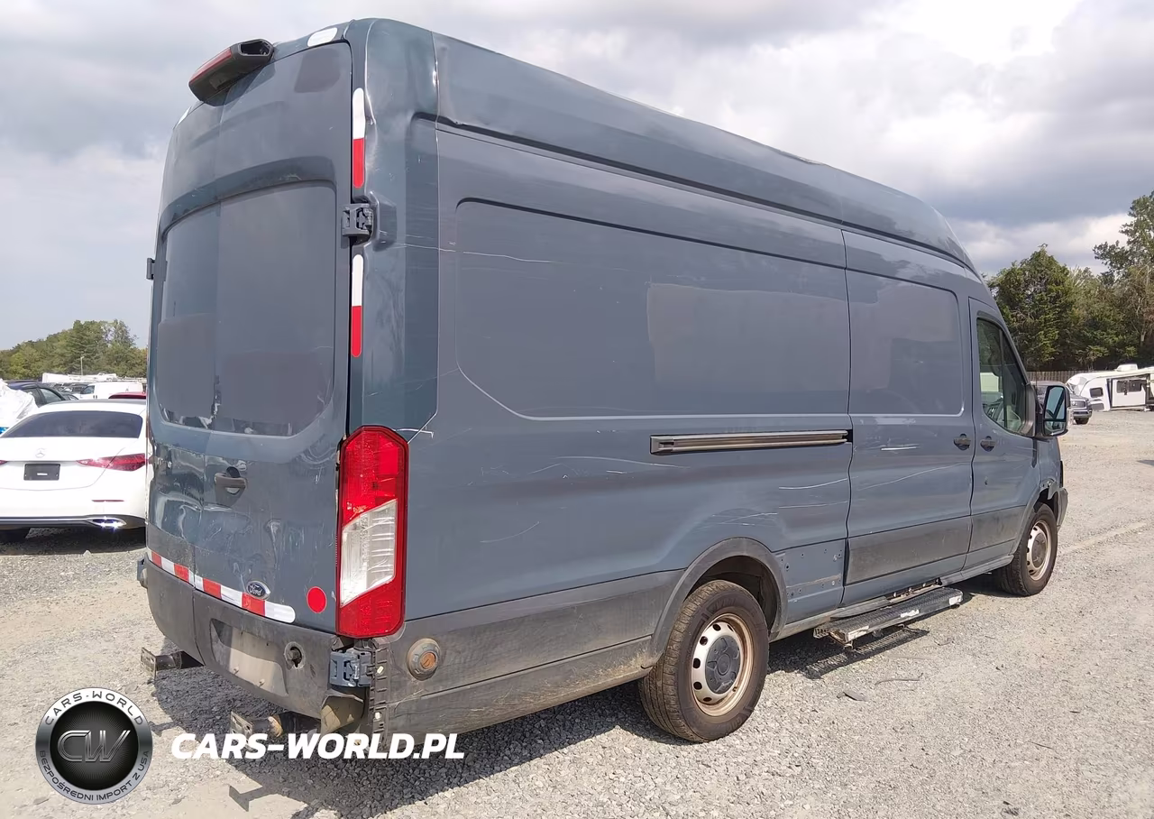2019 Ford Transit-250 VIN:1FTYR3XM2KKB17699 - 4