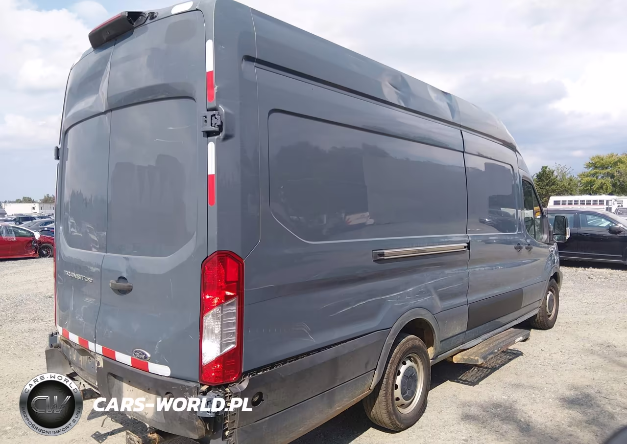 2019 Ford Transit-250 VIN:1FTYR3XM1KKB74010 - 4
