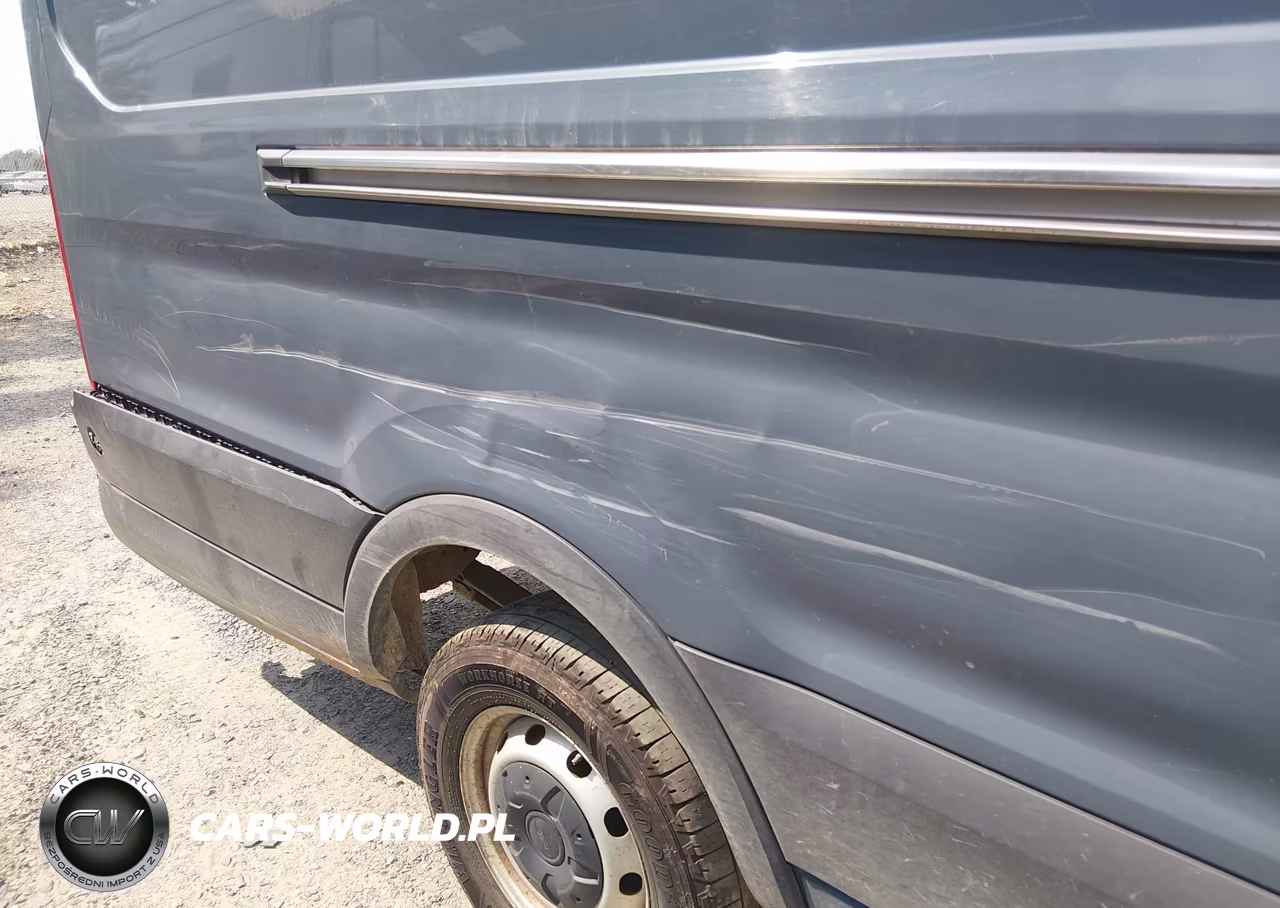 2019 Ford Transit-250 VIN:1FTYR3XM1KKB74010 - 6