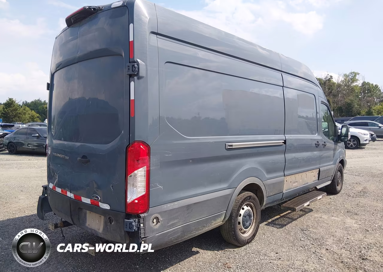 2019 Ford Transit-250 VIN:1FTYR3XM2KKB89955 - 4