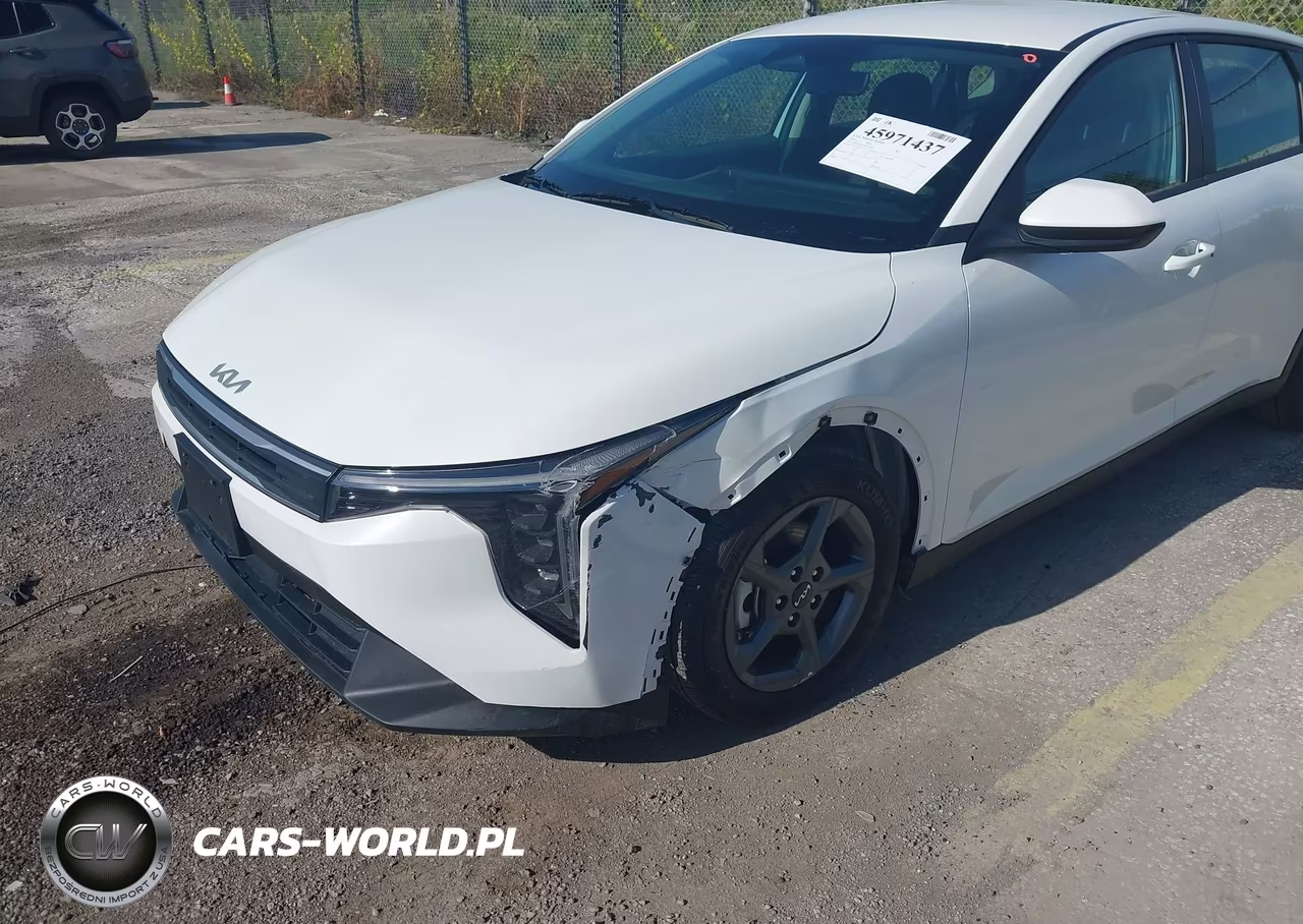 2025 Kia K4 Lxs VIN:3KPFT4DE0SE157679 - 6