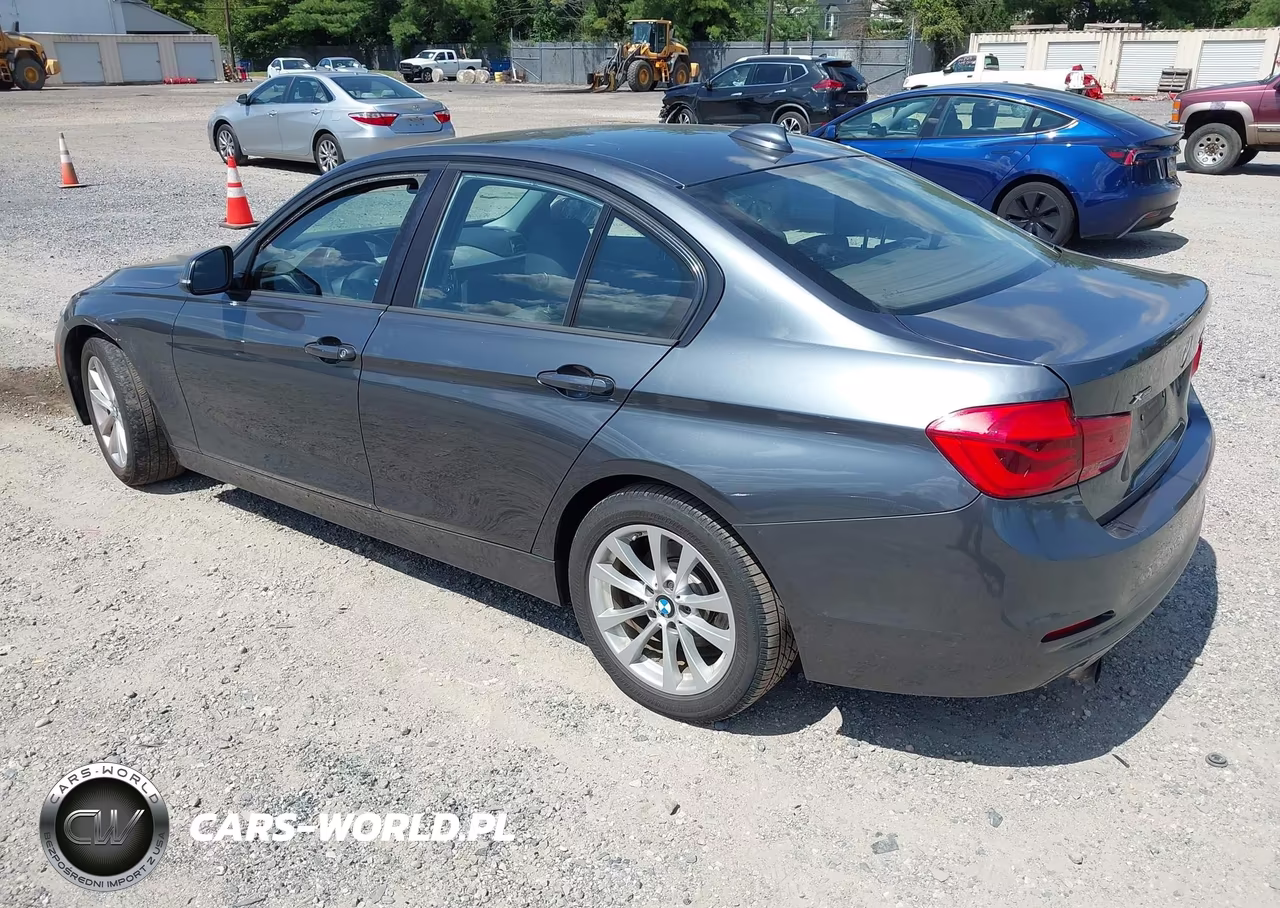 2016 BMW 320I xDrive VIN:WBA8E5G58GNT93081 - 3
