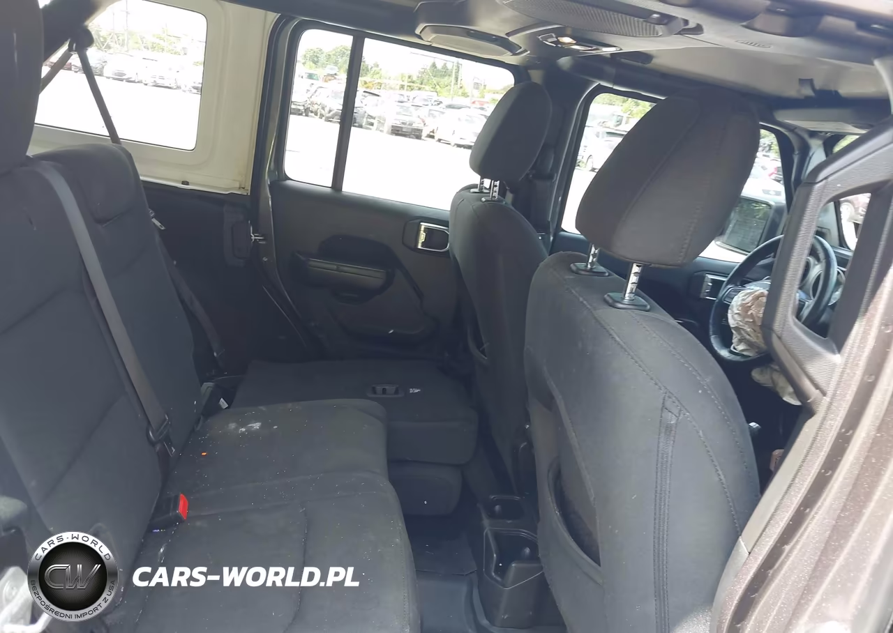 2019 Jeep Wrangler Unlimited Sport S 4X4 VIN:1C4HJXDN1KW668470 - 8