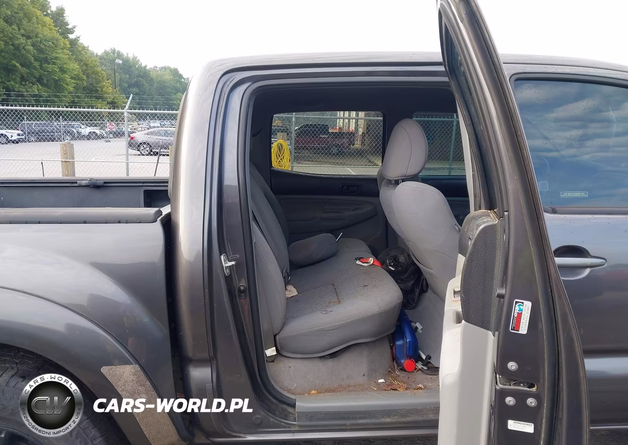 2011 Toyota Tacoma Base V6 VIN:5TFLU4ENXBX015032 - 8
