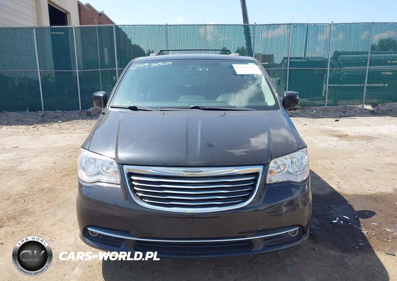 2016 Chrysler Town & Country Touring VIN:2C4RC1BG3GR289728 - 12