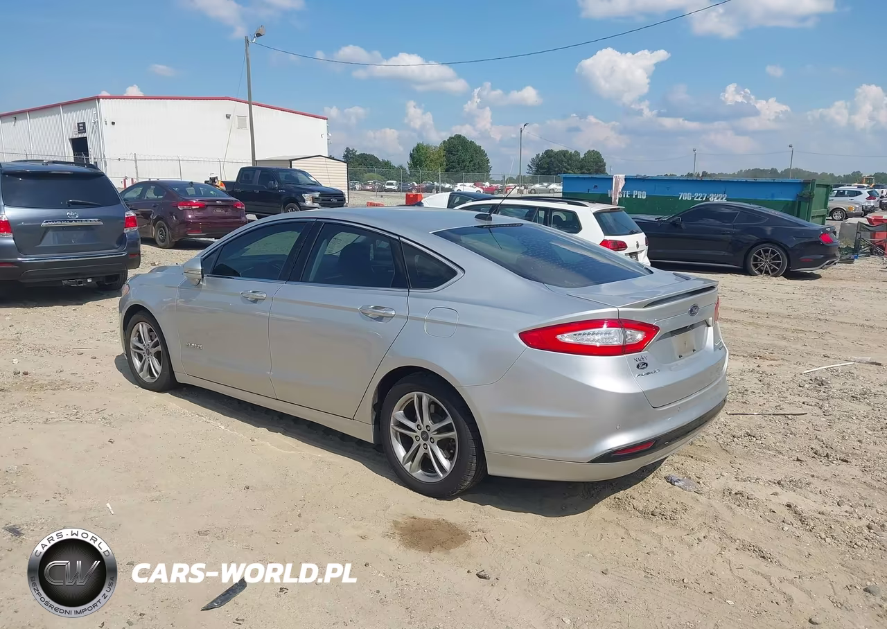 2015 Ford Fusion Hybrid Titanium VIN:3FA6P0RU6FR197623 - 3