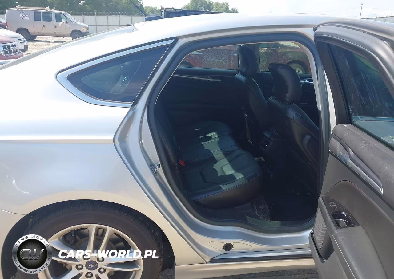 2015 Ford Fusion Hybrid Titanium VIN:3FA6P0RU6FR197623 - 8