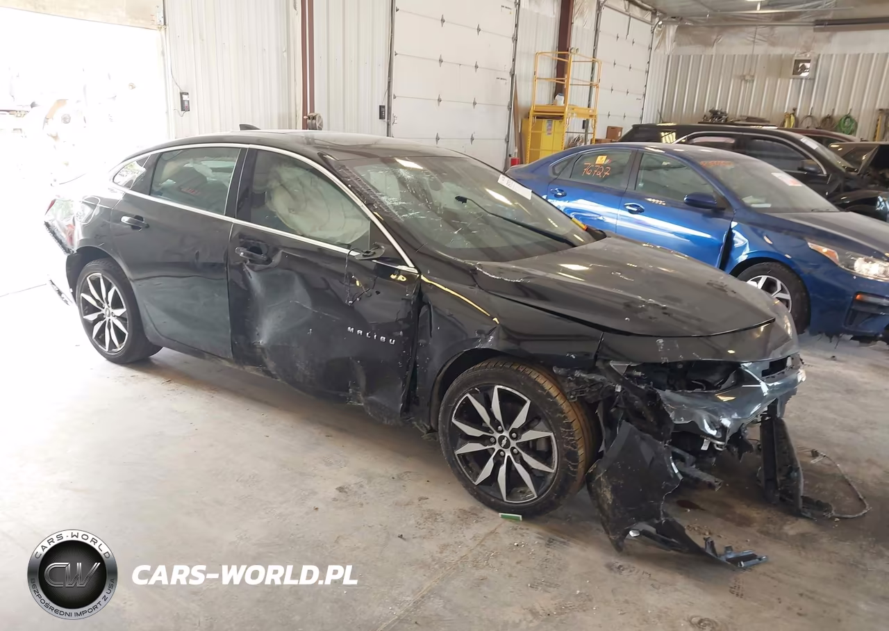 2018 Chevrolet Malibu Lt VIN:1G1ZD5ST1JF262066 - 1