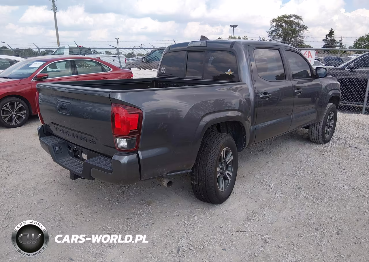 2018 Toyota Tacoma Sr VIN:5TFAX5GNXJX118838 - 4