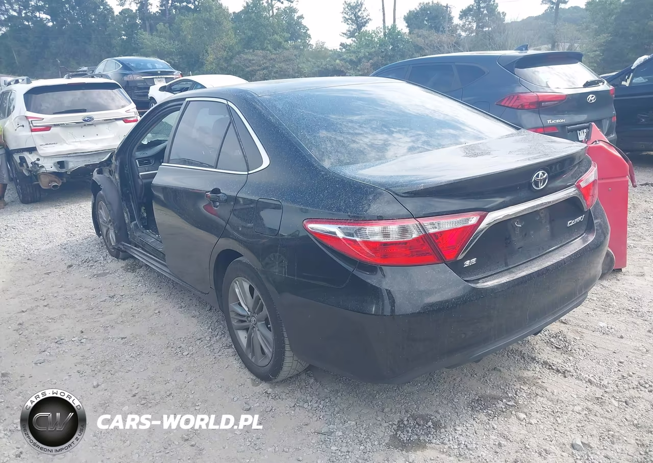 2016 Toyota Camry Se VIN:4T1BF1FKXGU590731 - 3