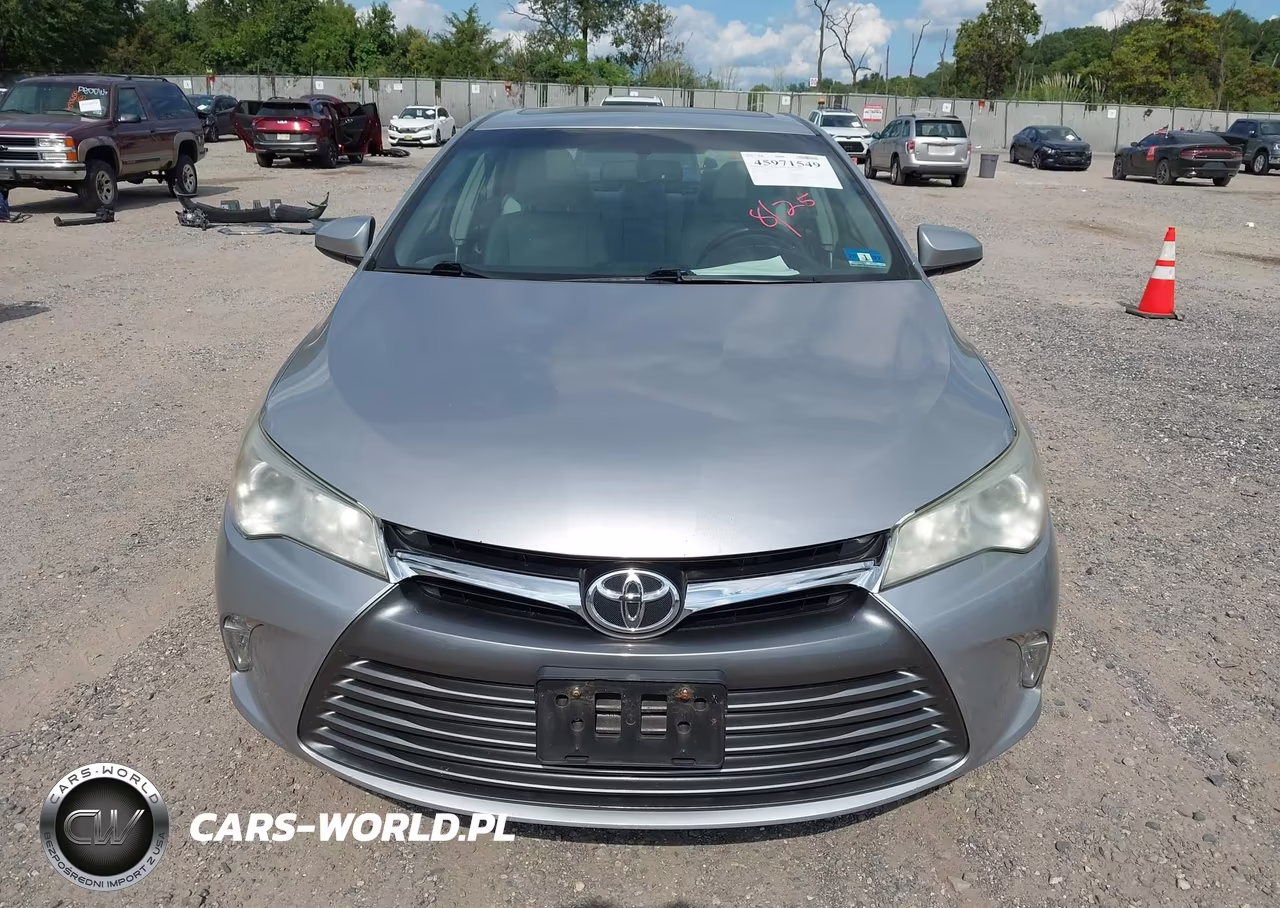 2016 Toyota Camry Xle VIN:4T1BF1FK6GU512821 - 12