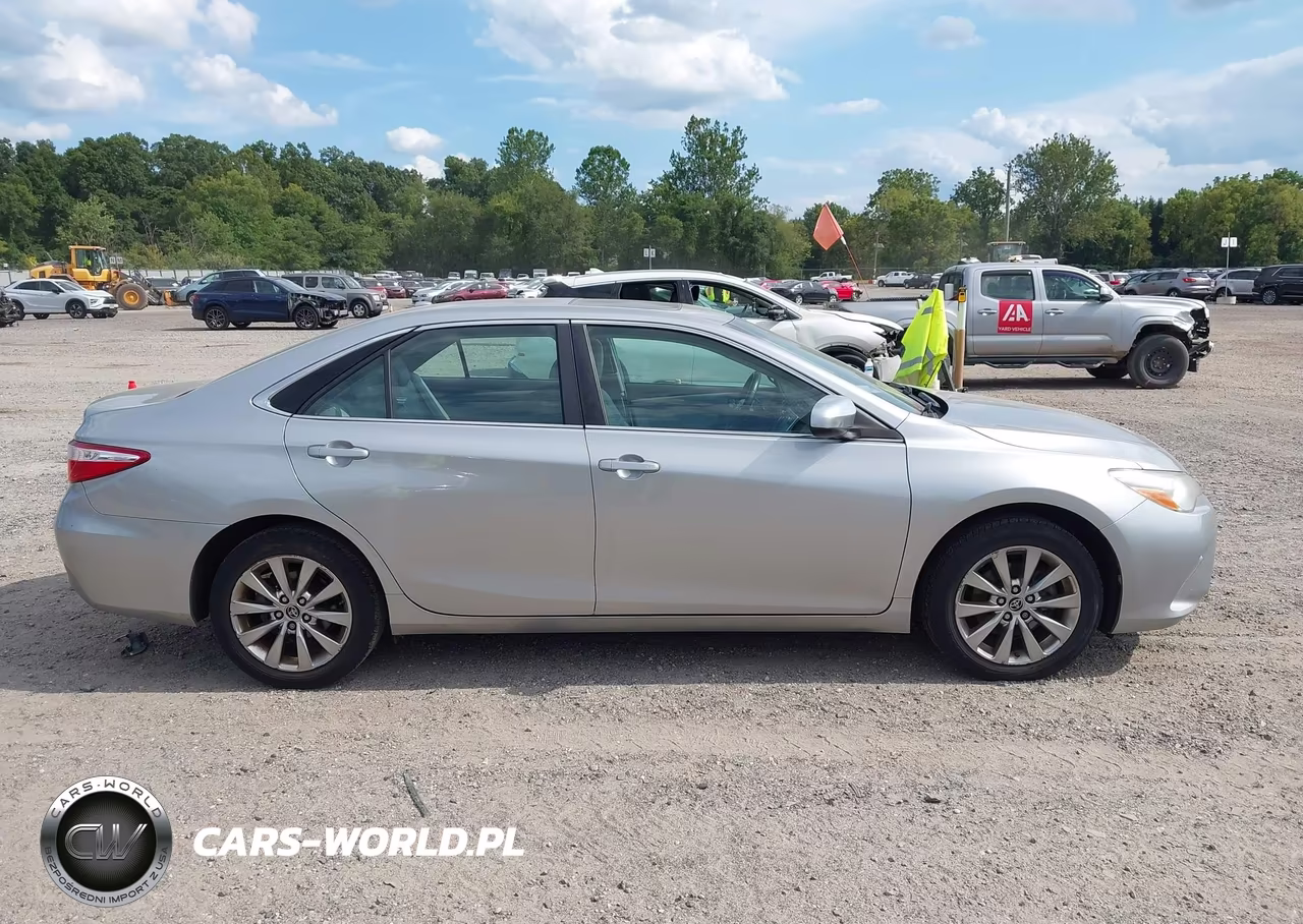 2016 Toyota Camry Xle VIN:4T1BF1FK6GU512821 - 13