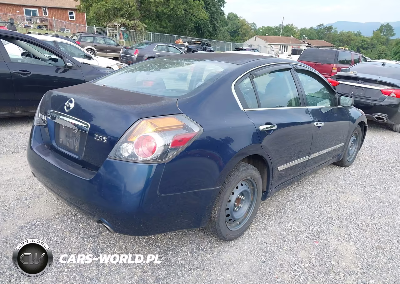 2012 Nissan Altima 2.5 S VIN:1N4AL2AP3CN469339 - 4