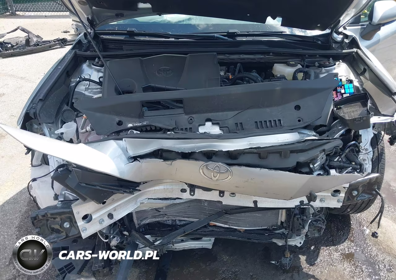 2025 Toyota Camry Le VIN:4T1DAACK9SU624694 - 10