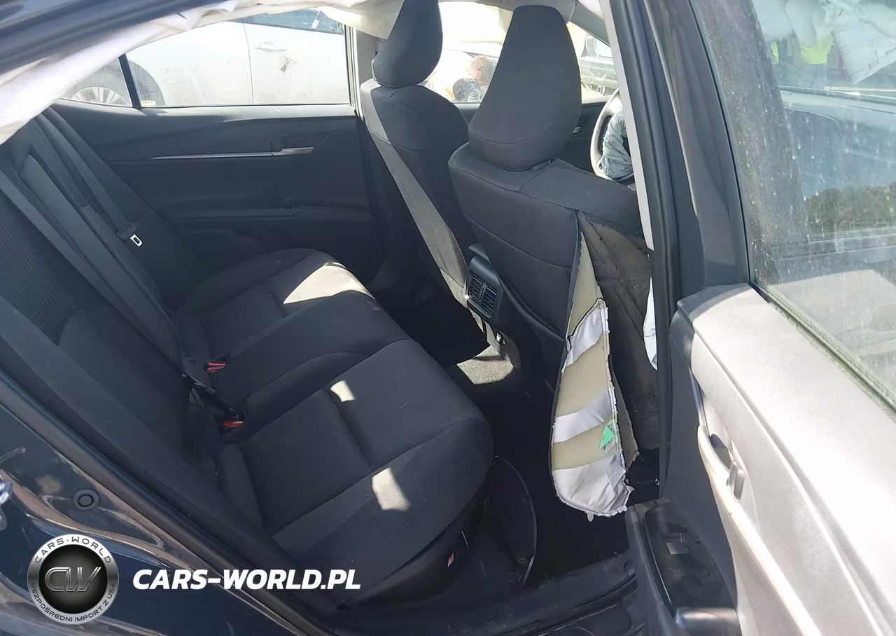 2025 Toyota Camry Le VIN:4T1DAACK2SU123131 - 8