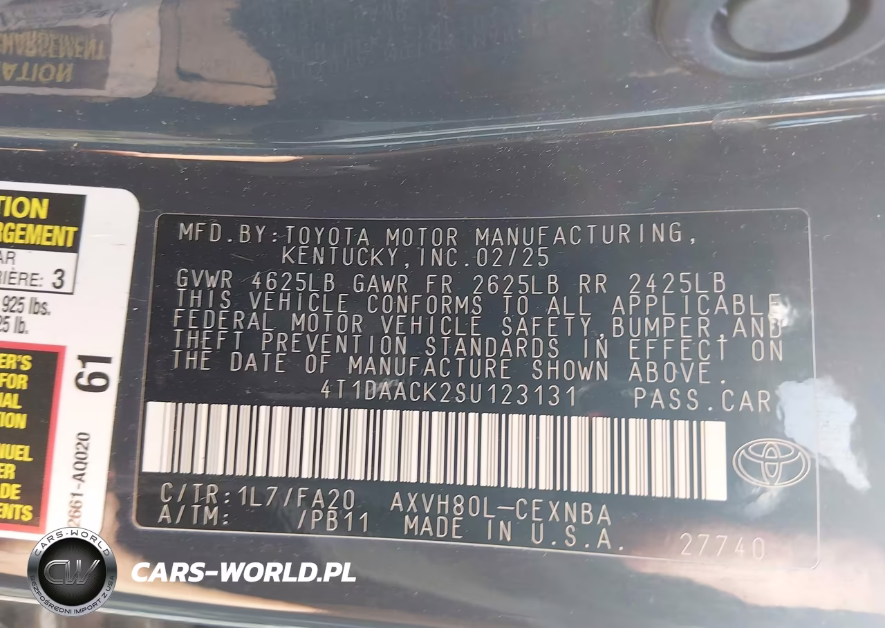 2025 Toyota Camry Le VIN:4T1DAACK2SU123131 - 9