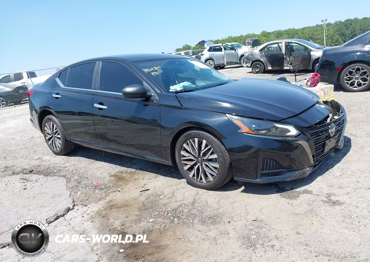 2024 Nissan Altima Sv